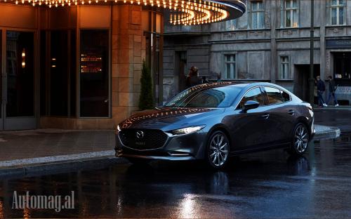 Mazda 3 2019_08