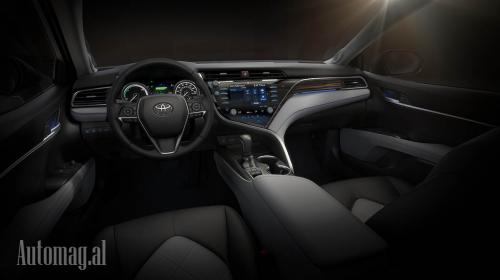 Toyota Camry 2019 08