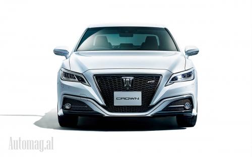 Toyota Crown 2019 03